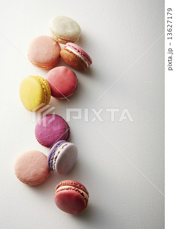 甘いマカロン 13627179
