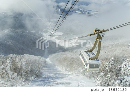 竜王スキー場　雪山 13632186