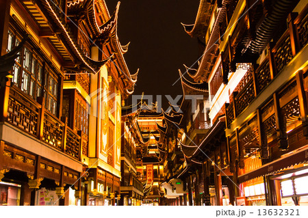 豫園夜景(中国-上海) 豫園夜景(中国-上海) 13632321