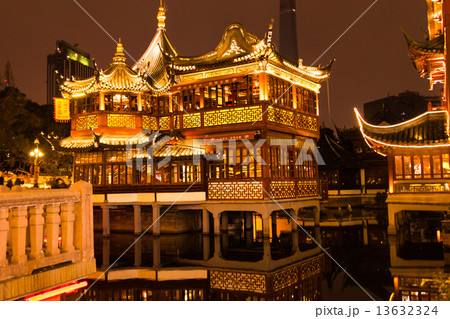 豫園夜景(中国-上海) 豫園夜景(中国-上海) 13632324