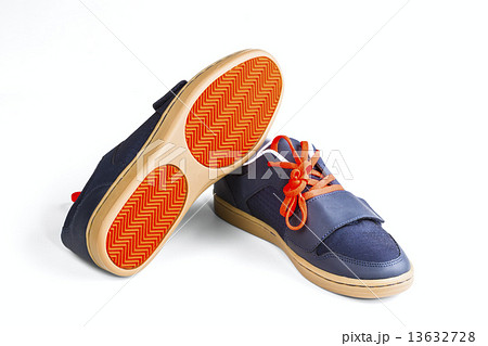 athletic man's shoes athletic man's shoes 13632728