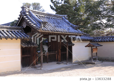法隆寺東院伽藍 「中宮寺」 法隆寺東院伽藍 「中宮寺」 13633288