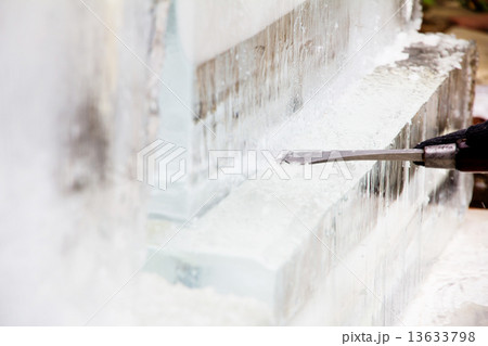 Ice Sculpture Carving 13633798