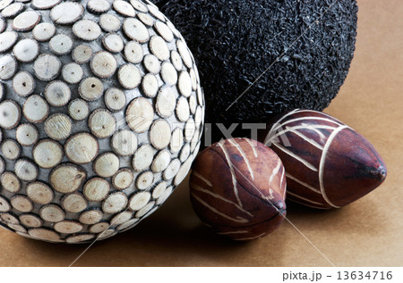 Image of divers decorative balls 13634716