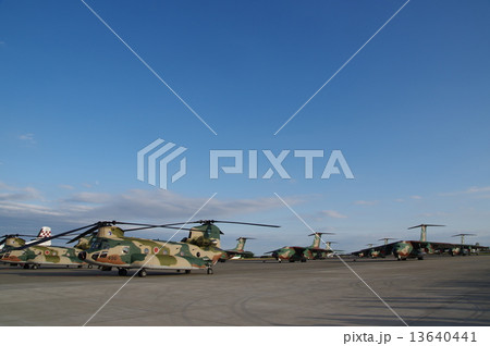 CH-47JとC-1輸送機 13640441