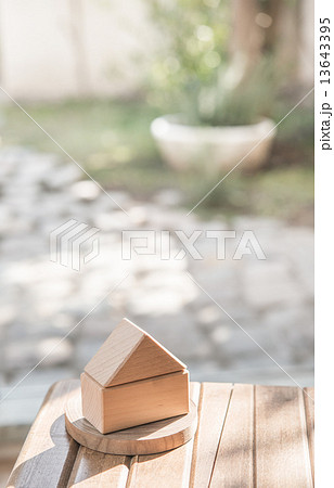 積み木 13643395