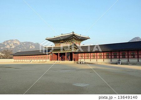 韓国　ソウル　景福宮 13649140