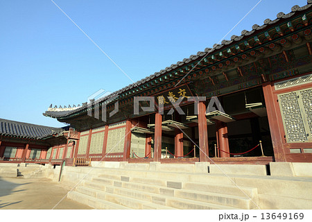 韓国　ソウル　景福宮 13649169
