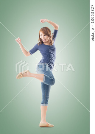 Excited Asian young girl 13653827
