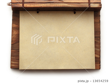 Blank paper notepad with wooden cover Blank paper notepad with wooden cover 13654259
