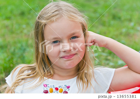 Cute girl 13655381