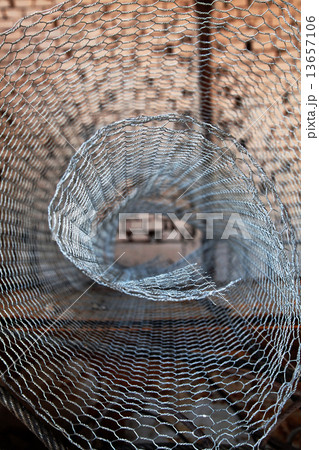 razor wire coil 13657106