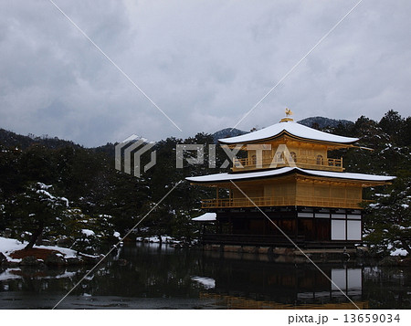 雪降る金閣寺 雪降る金閣寺 13659034