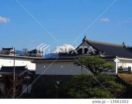甲府城　城門と富士山 13661002