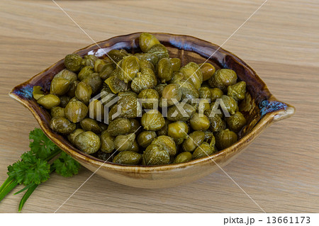 Capers 13661173