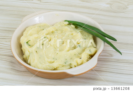 Mash potato 13661208
