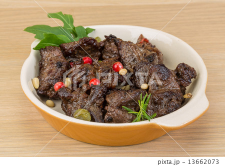 Roasted venison 13662073