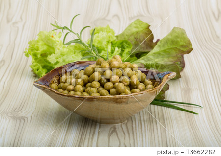 Marinated peas 13662282