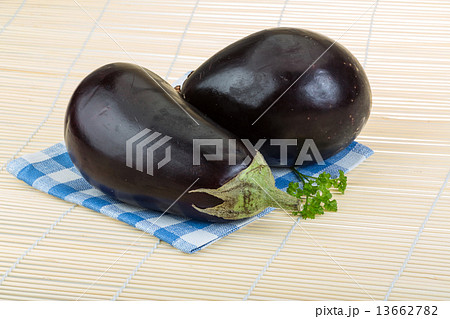 Aubergine Aubergine 13662782