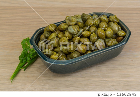 Capers 13662845