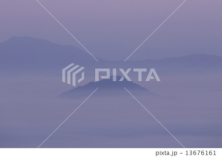 飯塚市のボタ山 飯塚市のボタ山 13676161