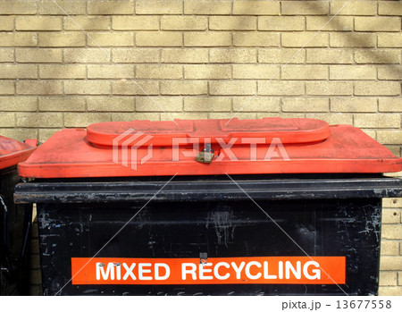Litter picture 13677558