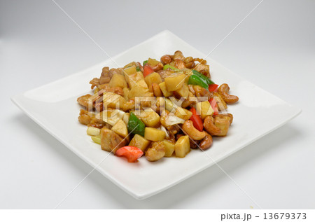 鶏肉とカシューナッツの炒め 13679373