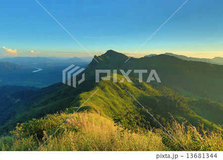 Landscape nature 13681344