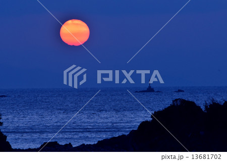 南紀の夕日 13681702