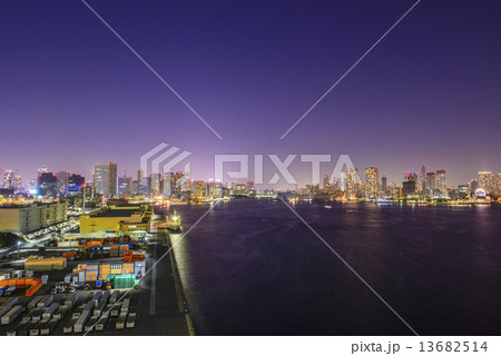 レインボーブリッジからの夜景 13682514