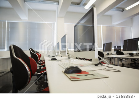 Empty computer room Empty computer room 13683837
