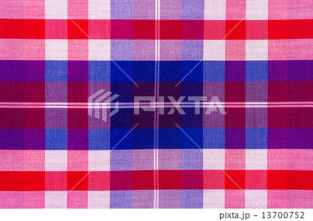 Red cotton cloth in the checked 13700752