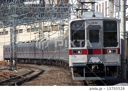 ［TJ］東武東上線10030系（各駅停車） 13703526