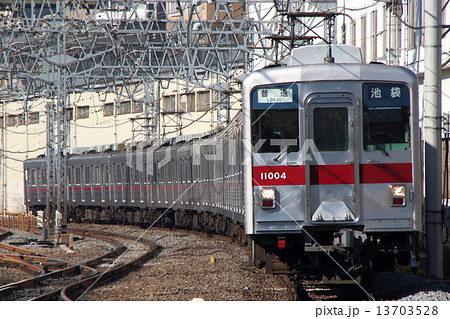 ［TJ］東武東上線10000系（各駅停車） 13703528