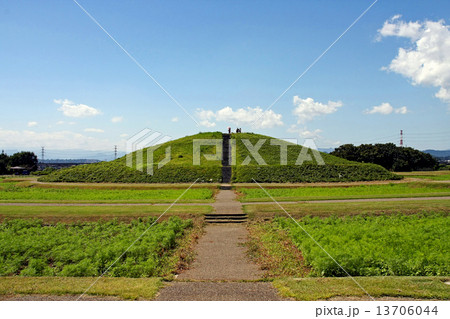 二子山古墳 13706044