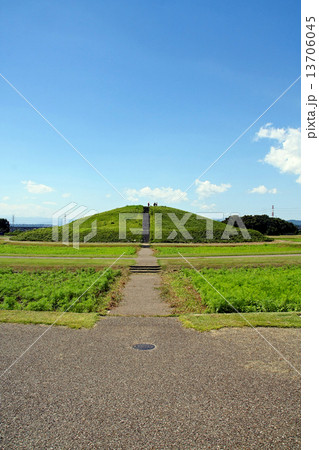 二子山古墳 13706045