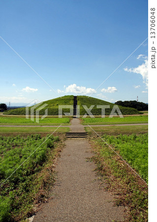 二子山古墳 13706048
