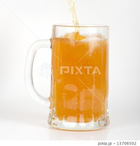 beer glass  13706502