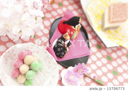 ひなまつり 13706773