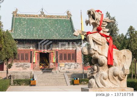 中国・河南省洛陽　龍馬負図寺 13710758