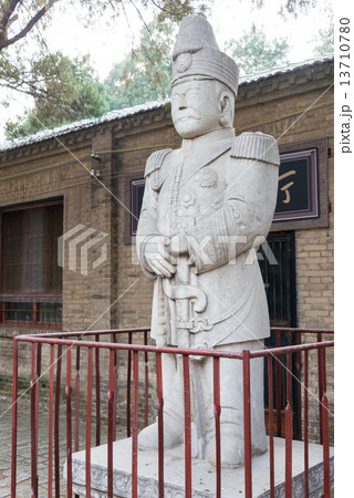 中国・河南省安陽　袁林(袁世凱墓) 13710780