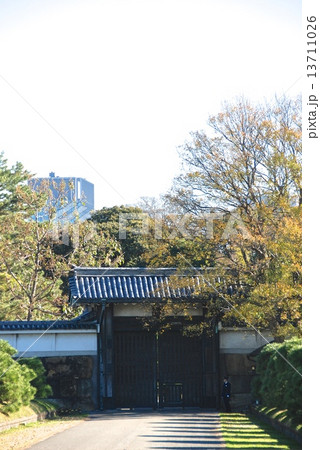 半蔵門(皇居・西側/東京都千代田区麹町1丁目) 半蔵門(皇居・西側/東京都千代田区麹町1丁目) 13711026