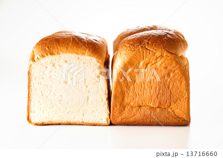 食パン（白バック） 13716660