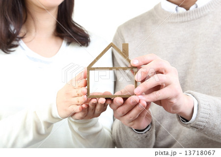 家と夫婦 13718067