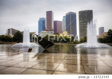 Los Angeles city center with reflecting pool in the foreground Los Angeles city center with reflecting pool in the foreground 13721545