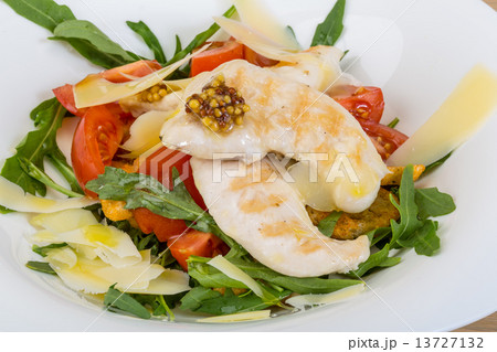 Caesar salad Caesar salad 13727132