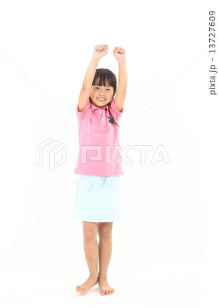 Girl  playing posing  13727609