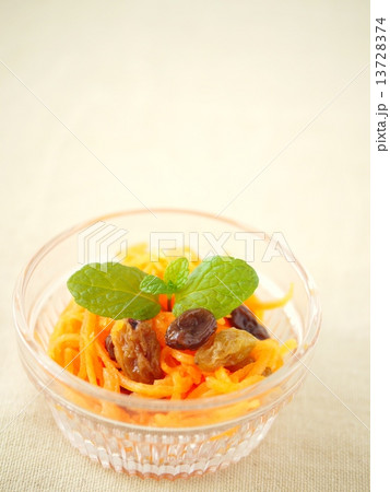 キャロットラぺ　白背景　（上スペース） 13728374