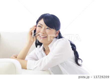 若い女性 13729209