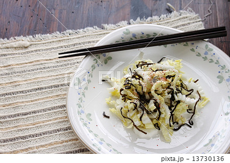 白菜サラダ 13730136